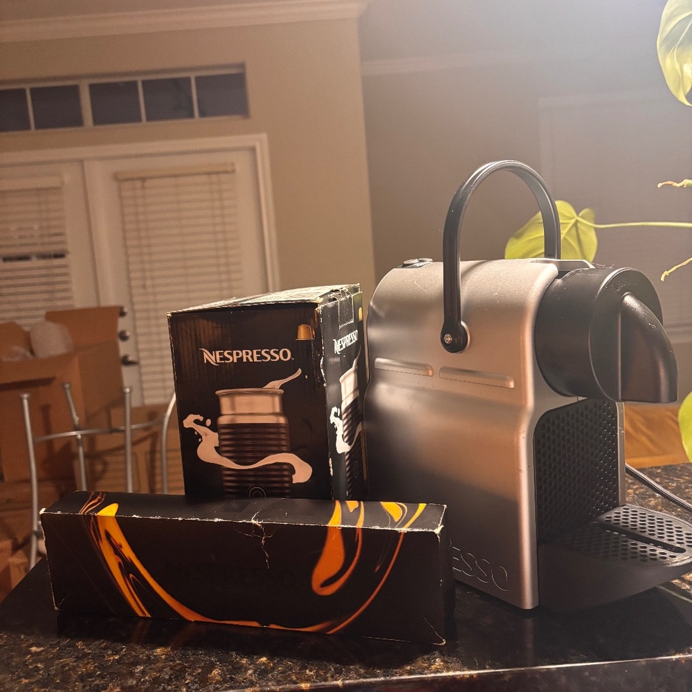 Nespresso Pixie Espresso Machine (New, Never Used)
